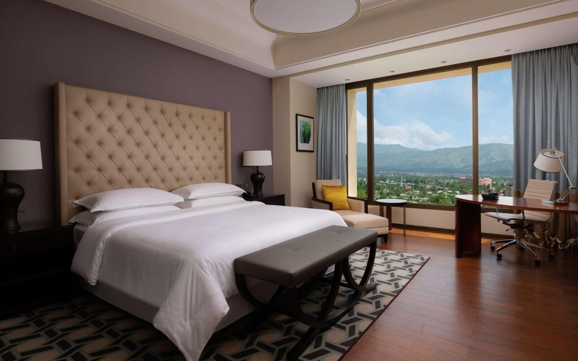 Hilton Duszanbe Zewnętrze zdjęcie